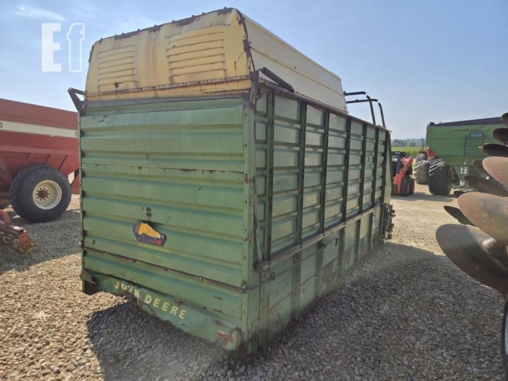 john-deere-716-image-7
