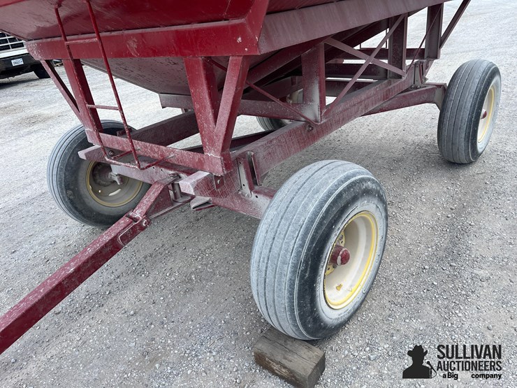 deere-tires-image-10