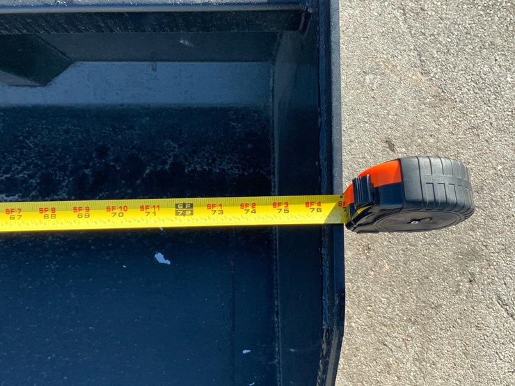 76"-skid-steer-bucket-image-13