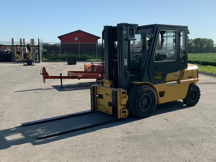 caterpillar-dp40-image-1