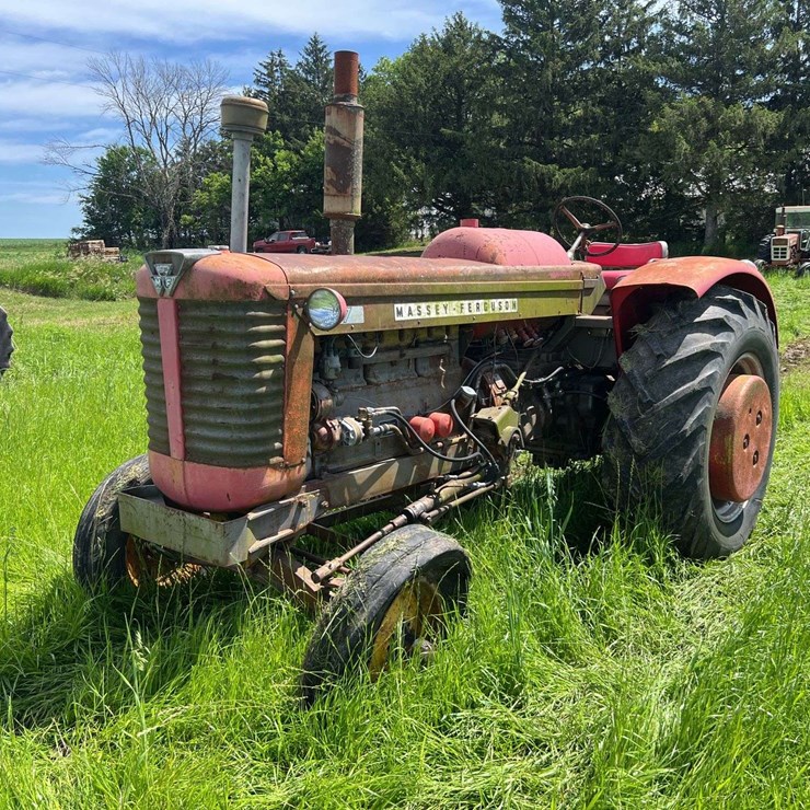 MASSEY-FERGUSON 97