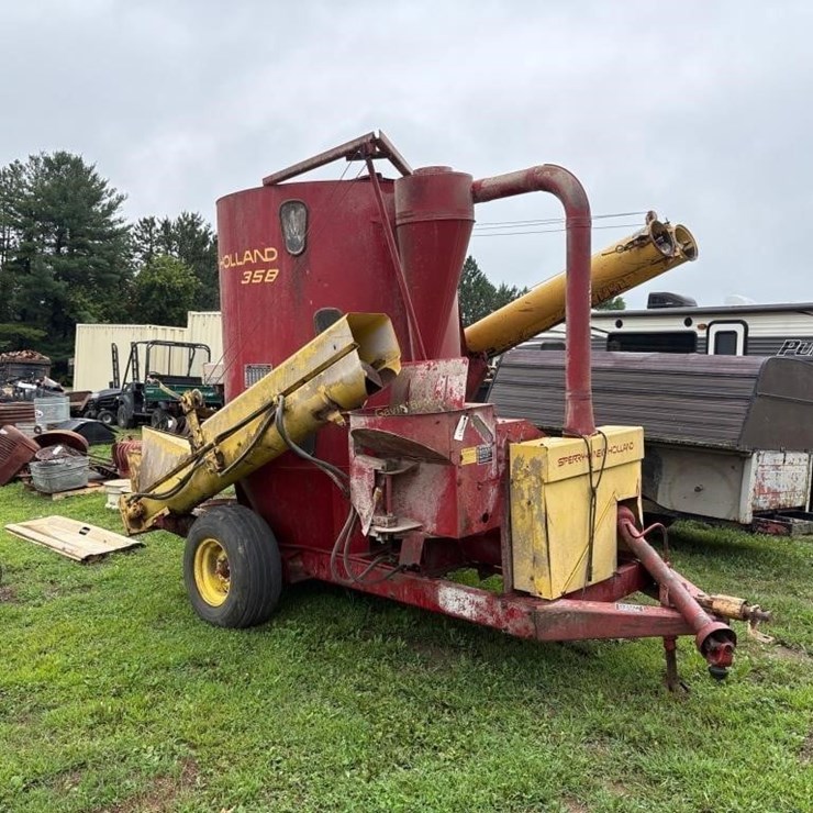 NEW HOLLAND 358