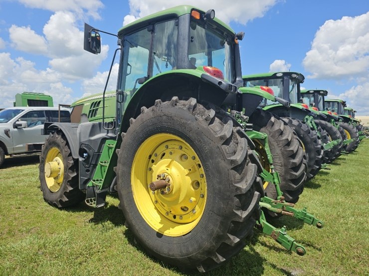 john-deere-6175m-image-4