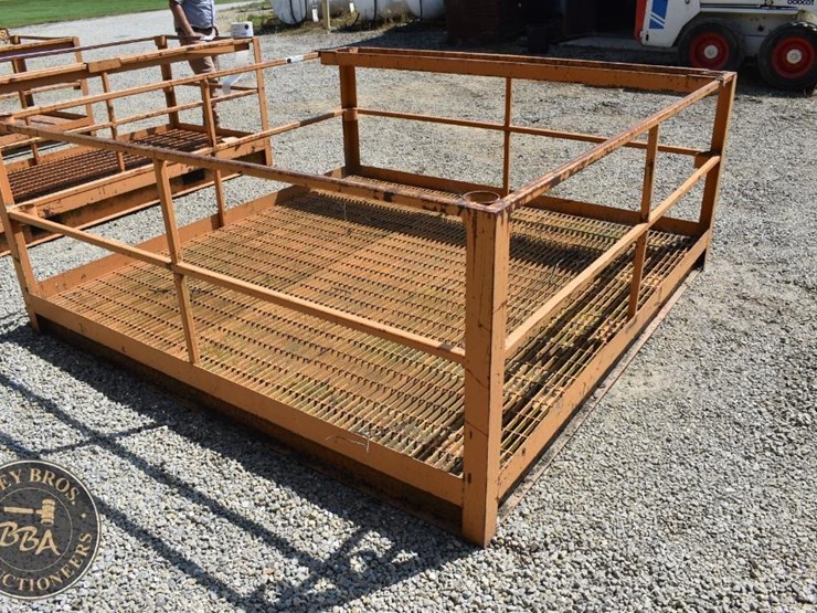platform/basket-steel-man-basket-44071-image-4