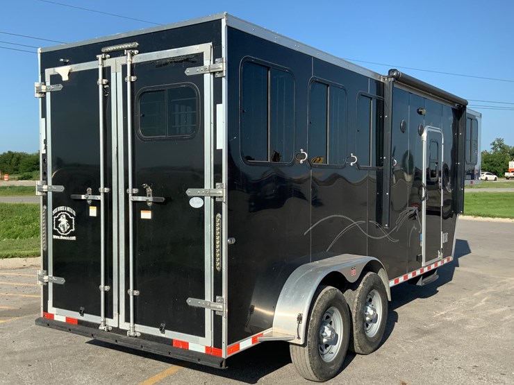 2020-dixie-outlaw-t/a-livestock-trailer-image-20