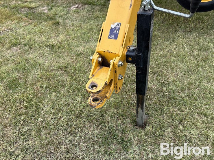 2015-vermeer-r2800-image-9