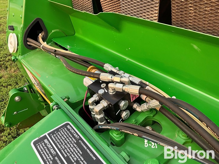 2021-john-deere-560r-image-20