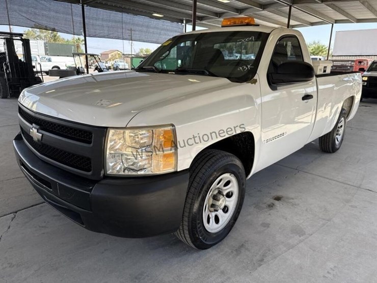 2009-chevrolet-silverado-1500-image-4