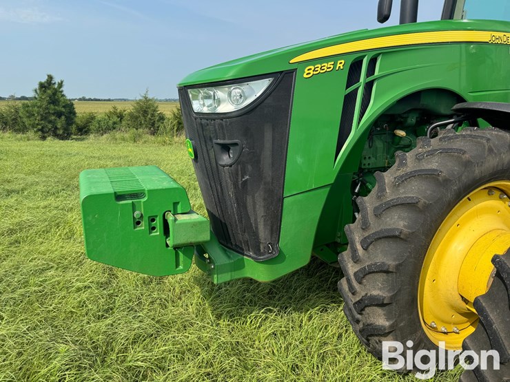 2013-john-deere-8335r-image-9