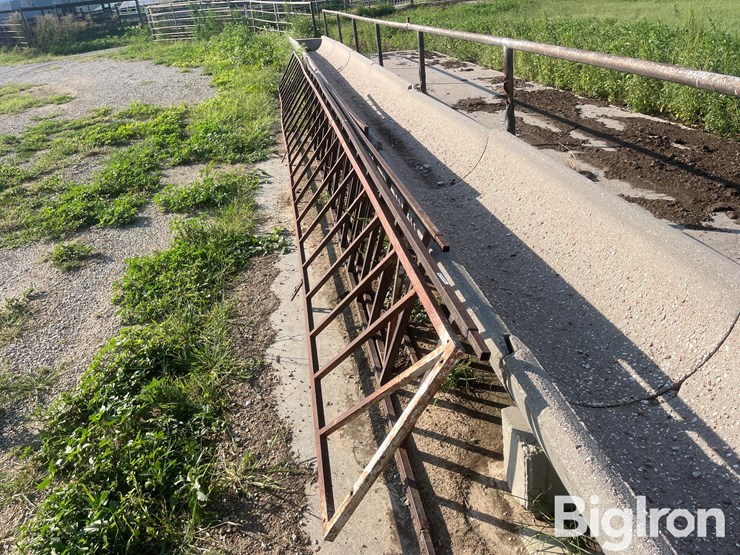 feed-panels-image-5
