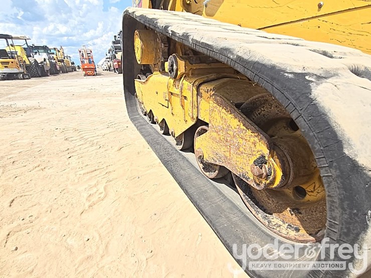 2022-caterpillar-259d3-image-20