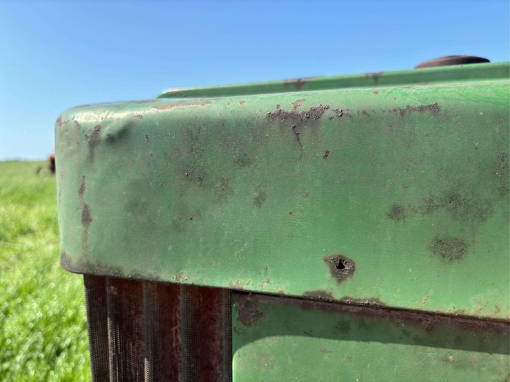 john-deere-70-image-55