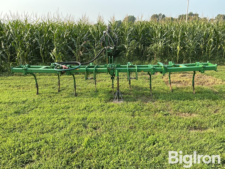 champion-300-anhydrous-applicator-image-2