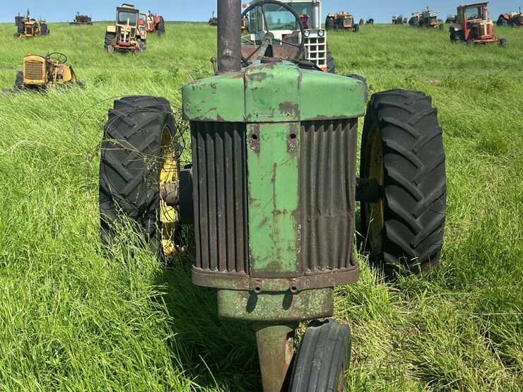 john-deere-70-image-8