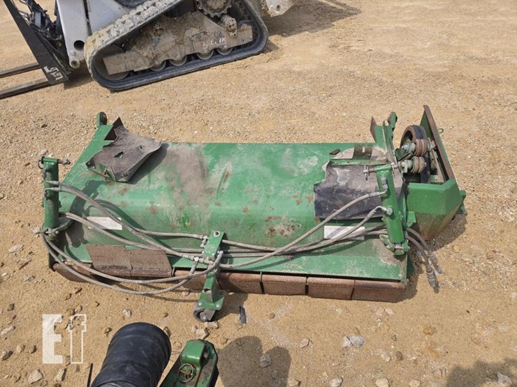 1989-john-deere-566-image-16