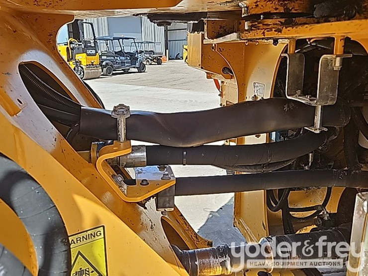 2018-volvo-l110h-image-30