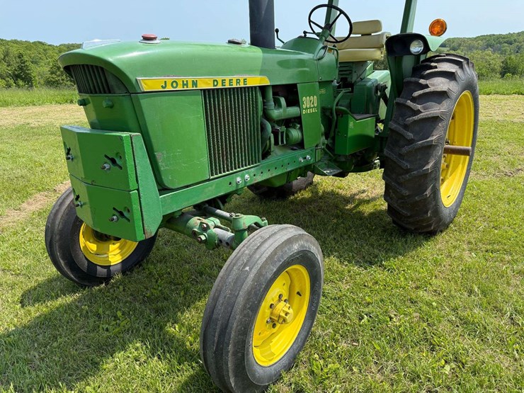 1972-john-deere-3020-image-9