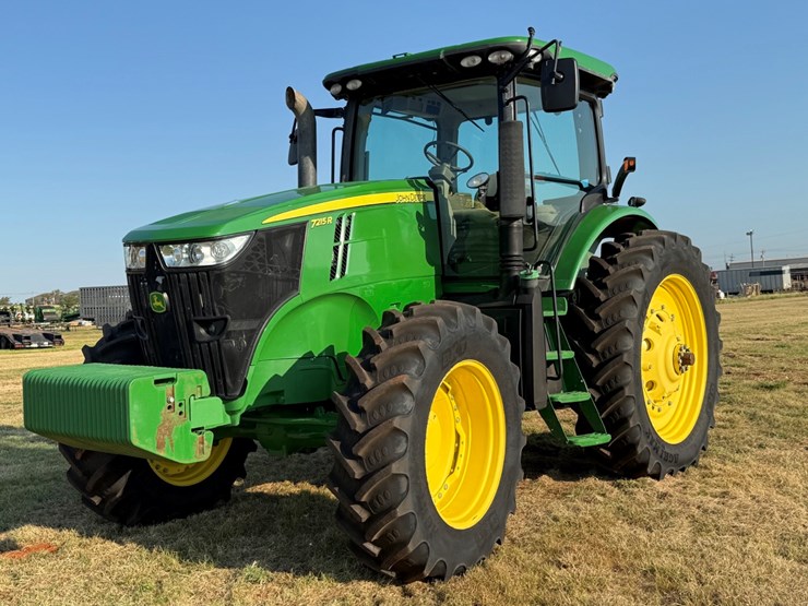 john-deere-7215r-image-8