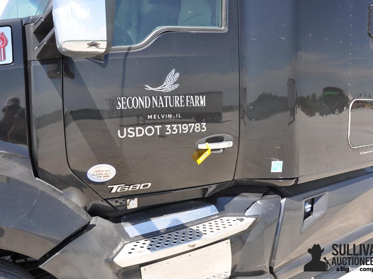 2019-kenworth-t680-image-16