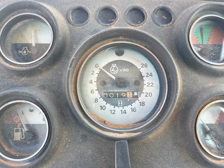 ford-tractor-image-14