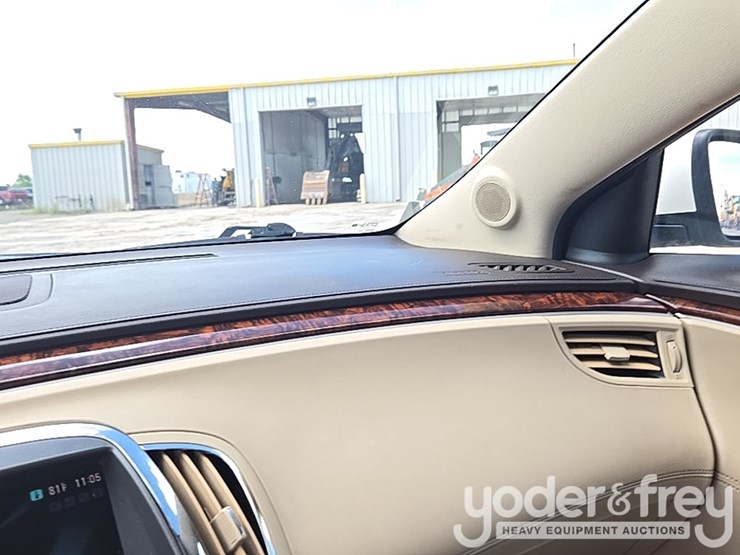 2010-buick-lacrosse-cxs-image-48