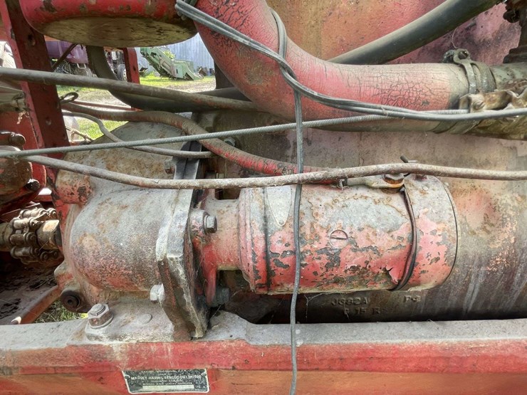 massey-harris-55-image-22
