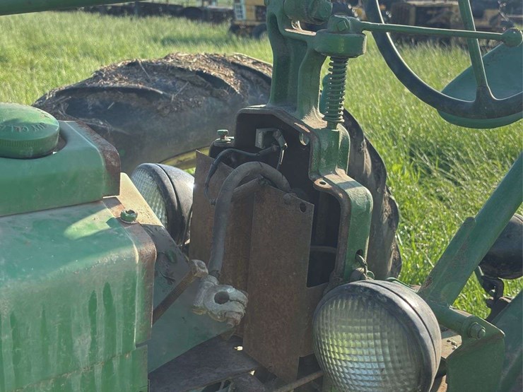 john-deere-model-b-image-41