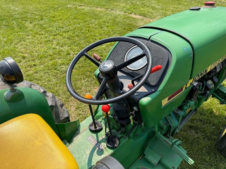 john-deere-2255-image-23