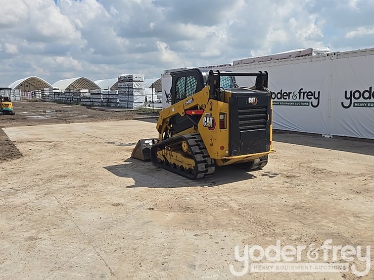 2022-caterpillar-259d3-image-3