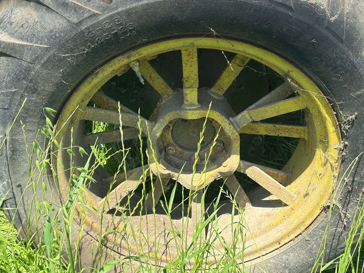 john-deere-gp-image-31