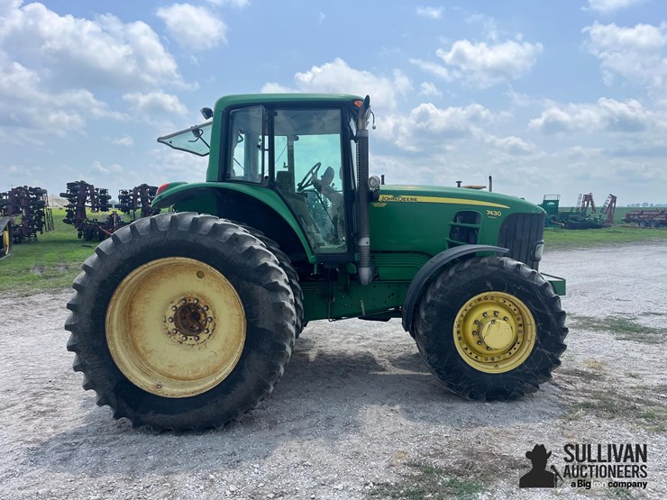 2009-john-deere-7430-premium-image-4