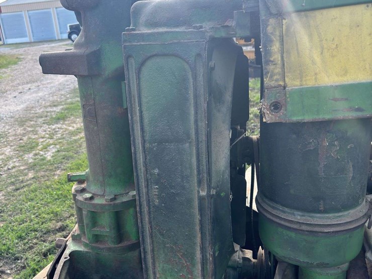 john-deere-720-image-31