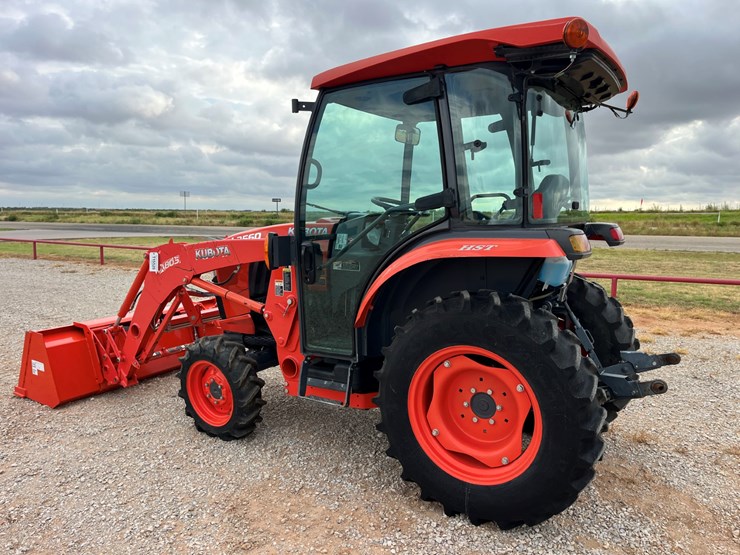 2019-kubota-l3560-image-11