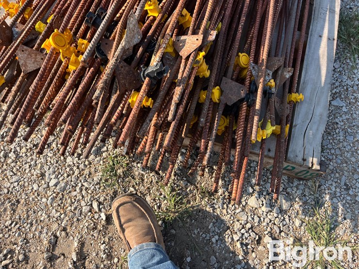 electric-fence-posts-image-9