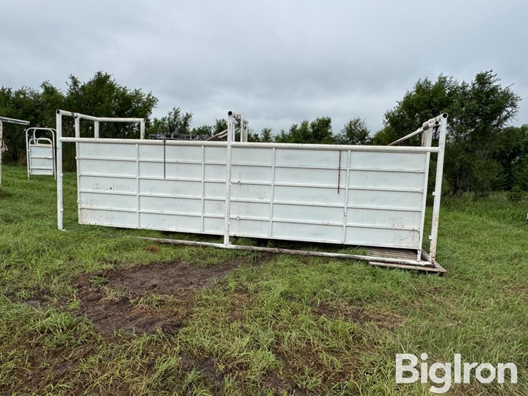 linn-post-&-pipe-cattle-alleyway-image-6