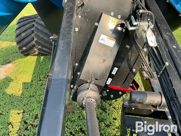 2017-kinze-1300-image-15