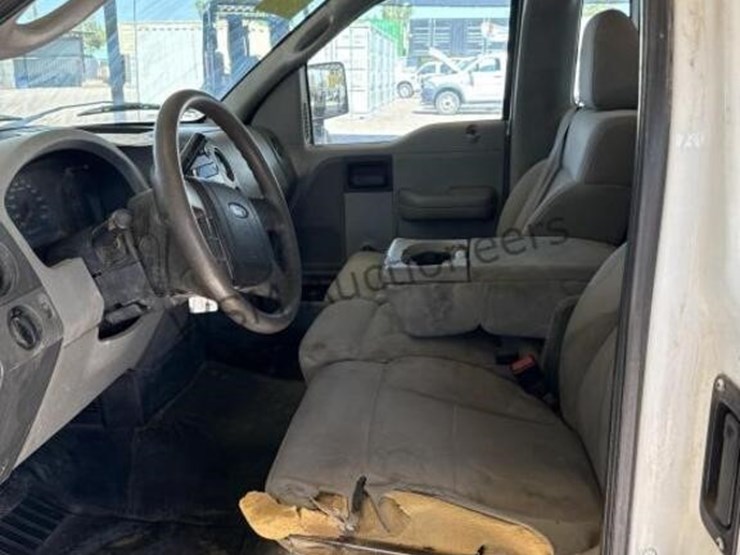 2005-ford-f150-image-23