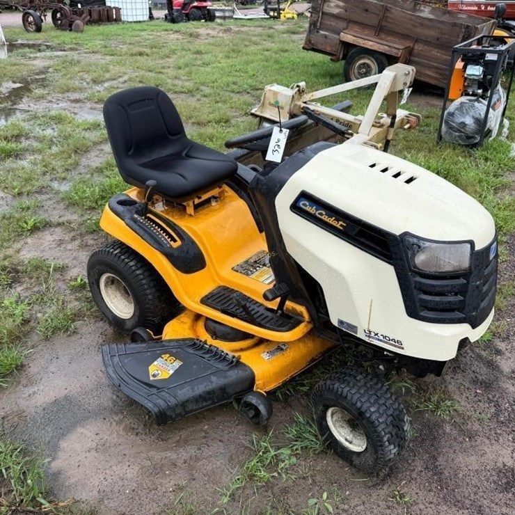 CUB CADET LTX1046