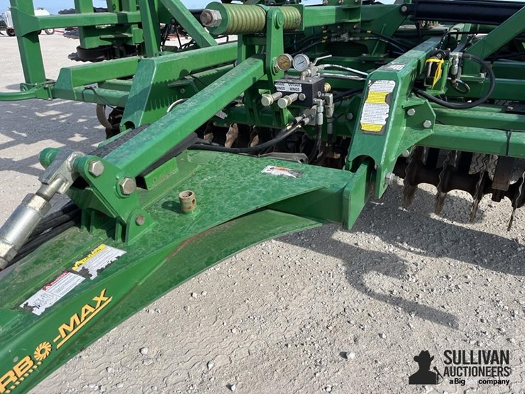 great-plains-4000tm-image-13