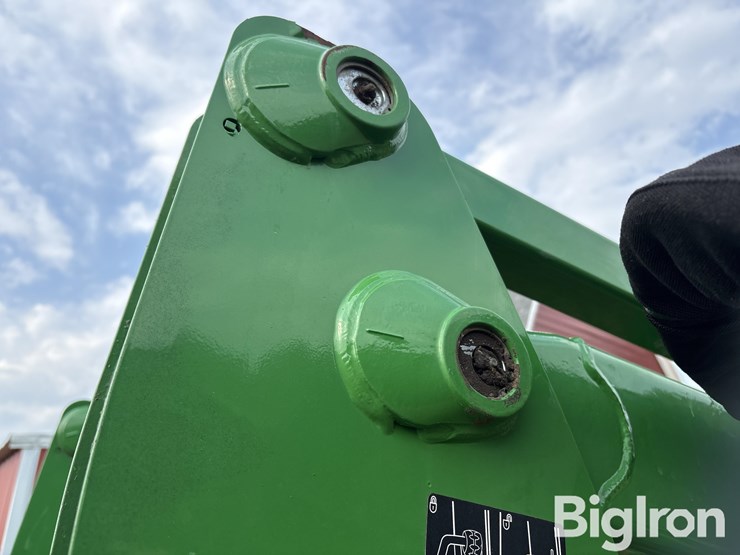john-deere-h340-image-12