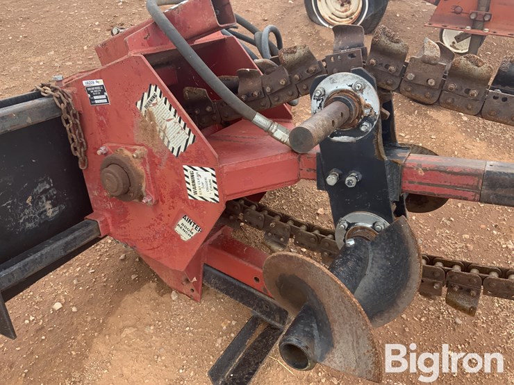 braintree-165436-trencher-w/skid-steer-mounts-image-18