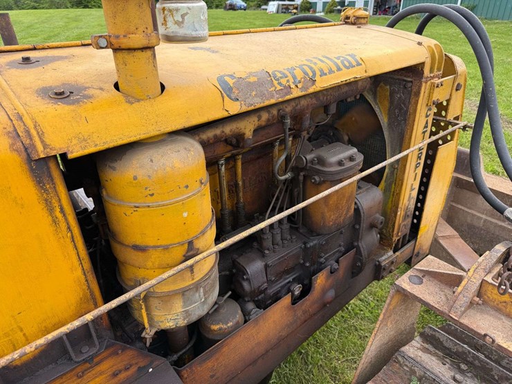 caterpillar-d6-image-19