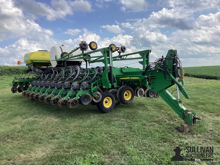 john-deere-db60-image-3