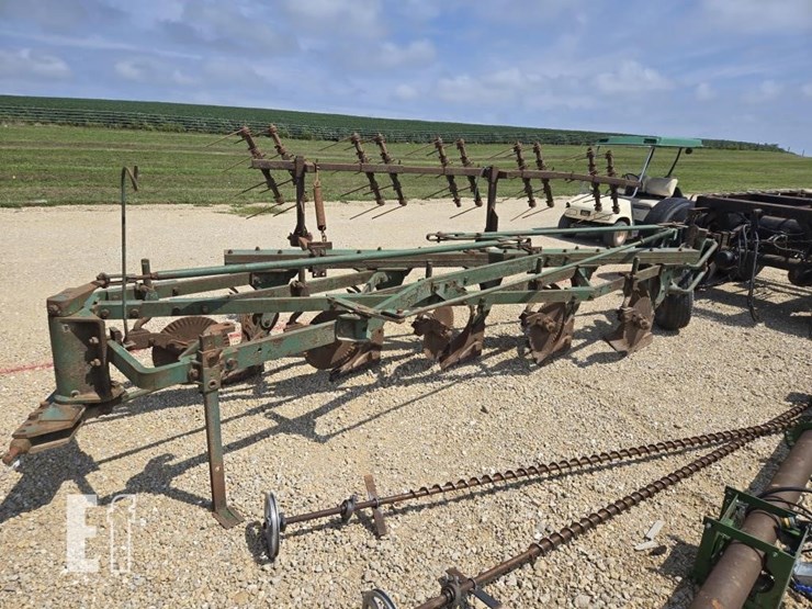 john-deere-5-image-3