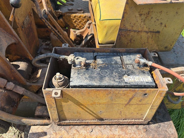 john-deere-440-image-33