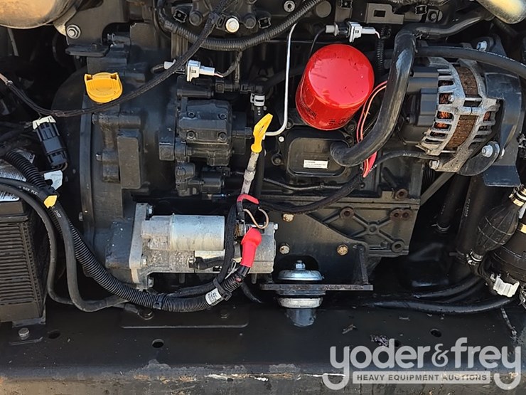 2019-bobcat-t590-image-46