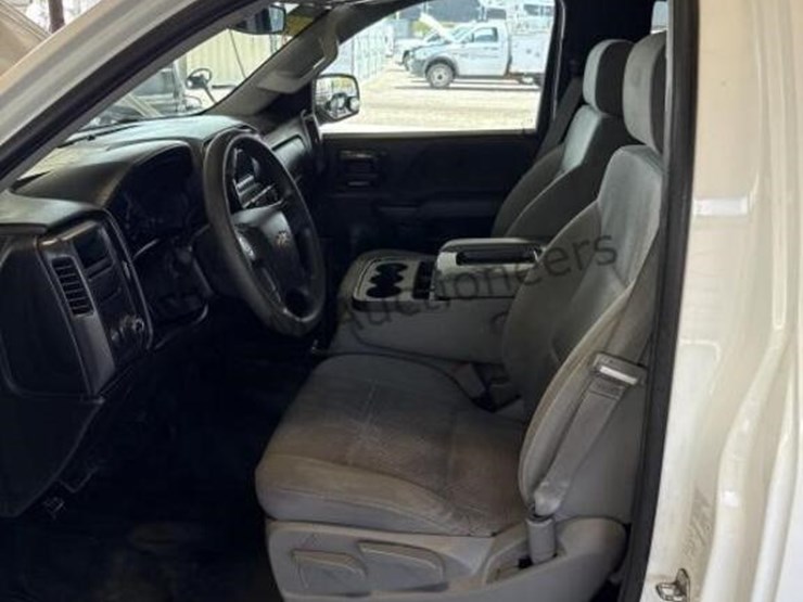 2014-chevrolet-silverado-1500-image-24