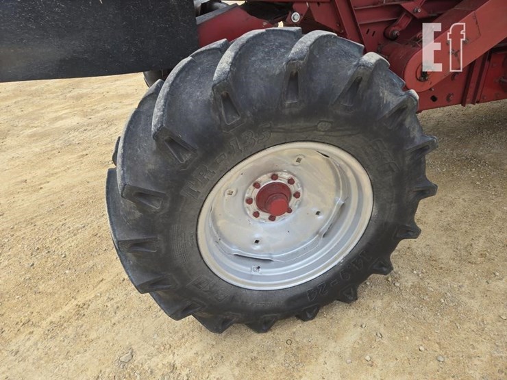 1992-case-ih-1660-image-10