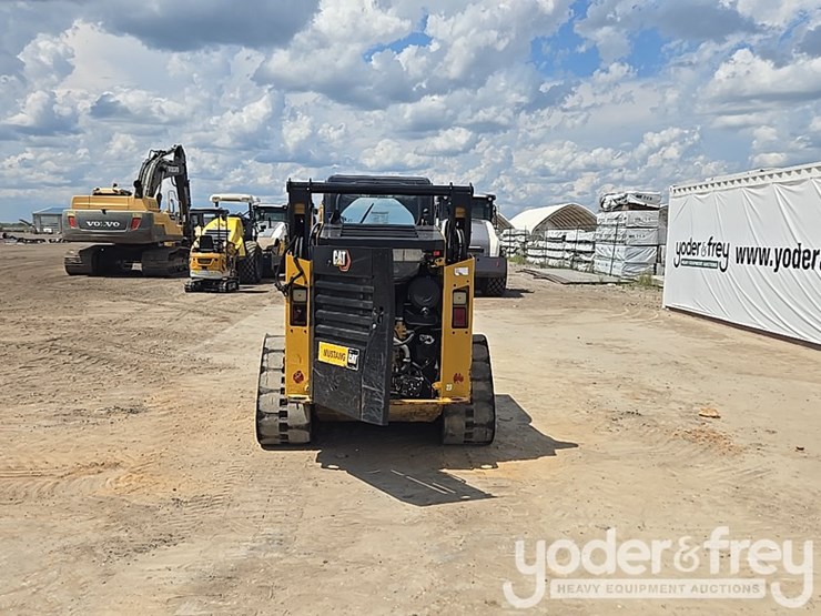 2022-caterpillar-259d3-image-4