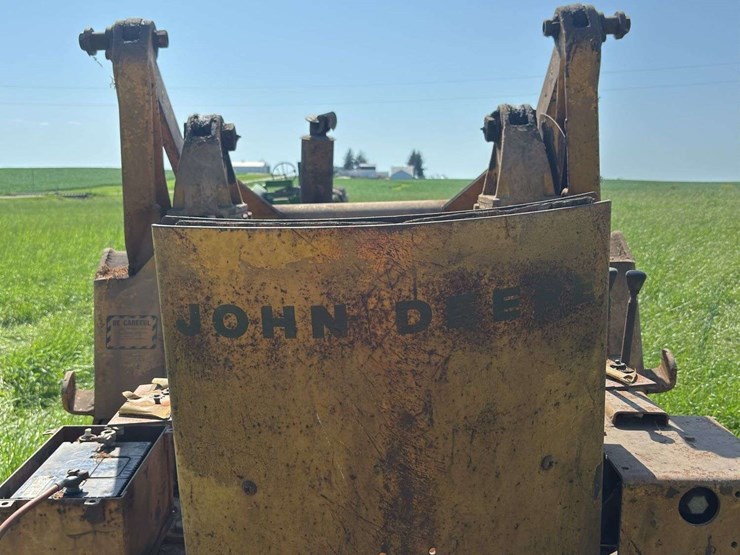 john-deere-440-image-31